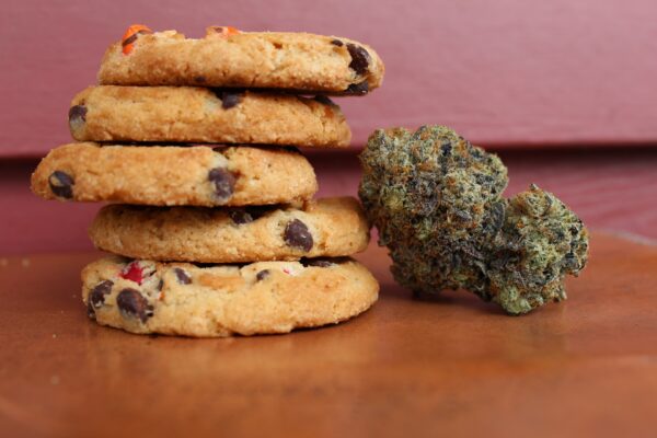 margo-amala-bc9DFiU7b00-unsplash weed cookies and other edibles