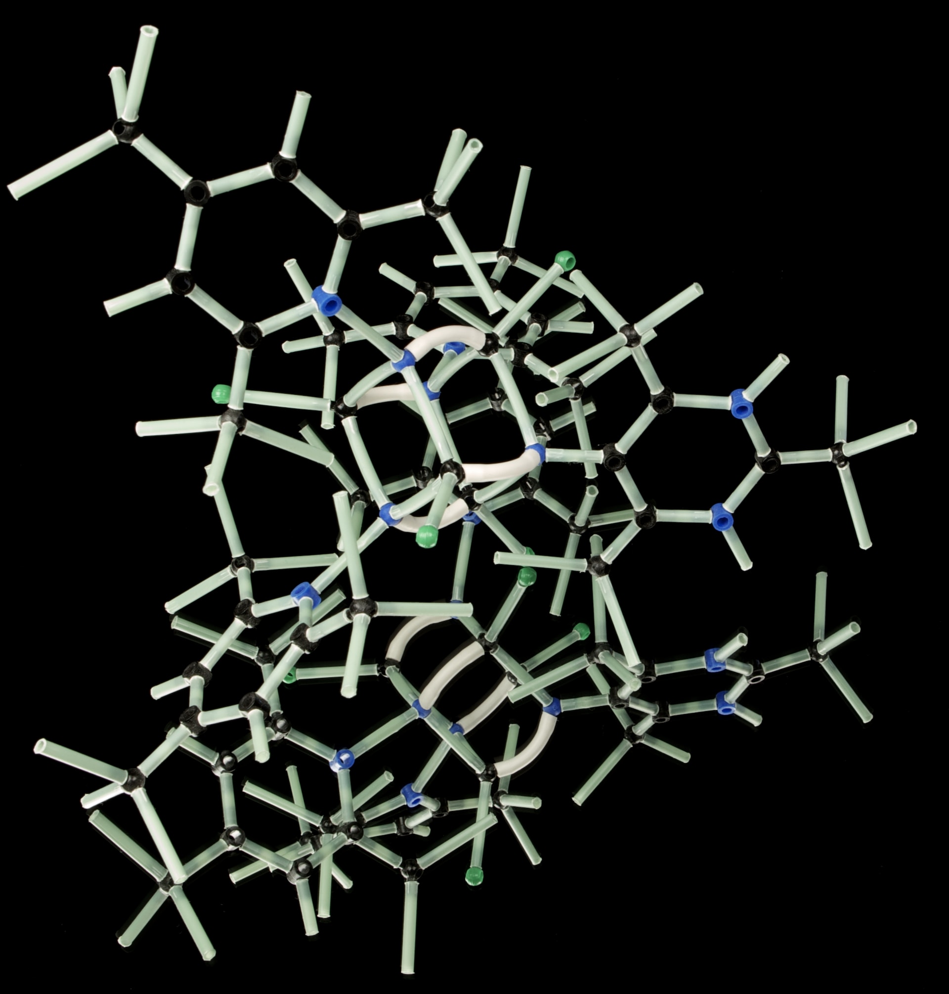 photoholgic-_y4LGVTeBwQ-unsplash cannabinoid biosynthesis